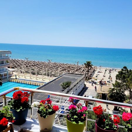 Sea View New Apartment Durrës Exteriör bild