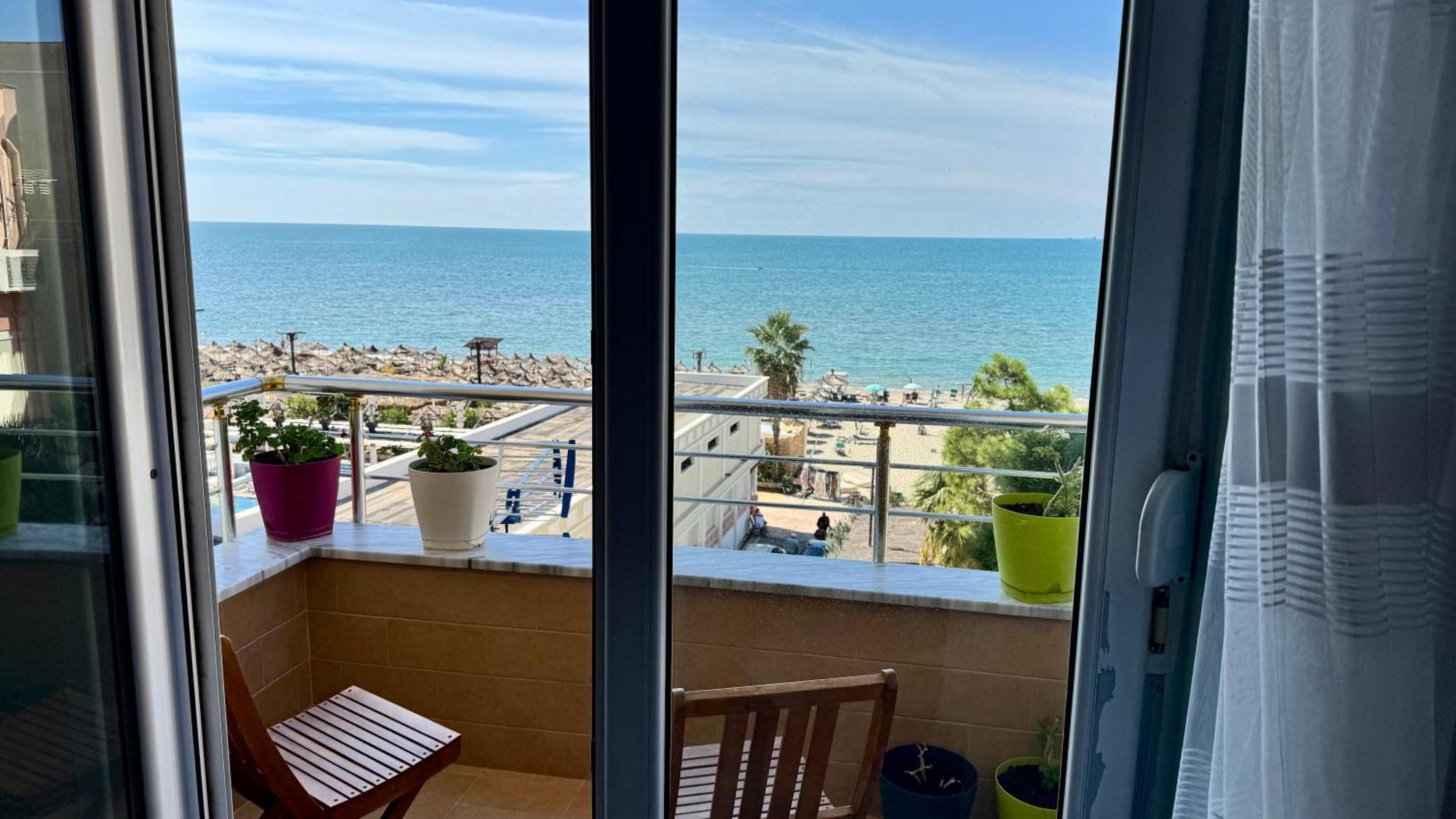 Sea View New Apartment Durrës Exteriör bild